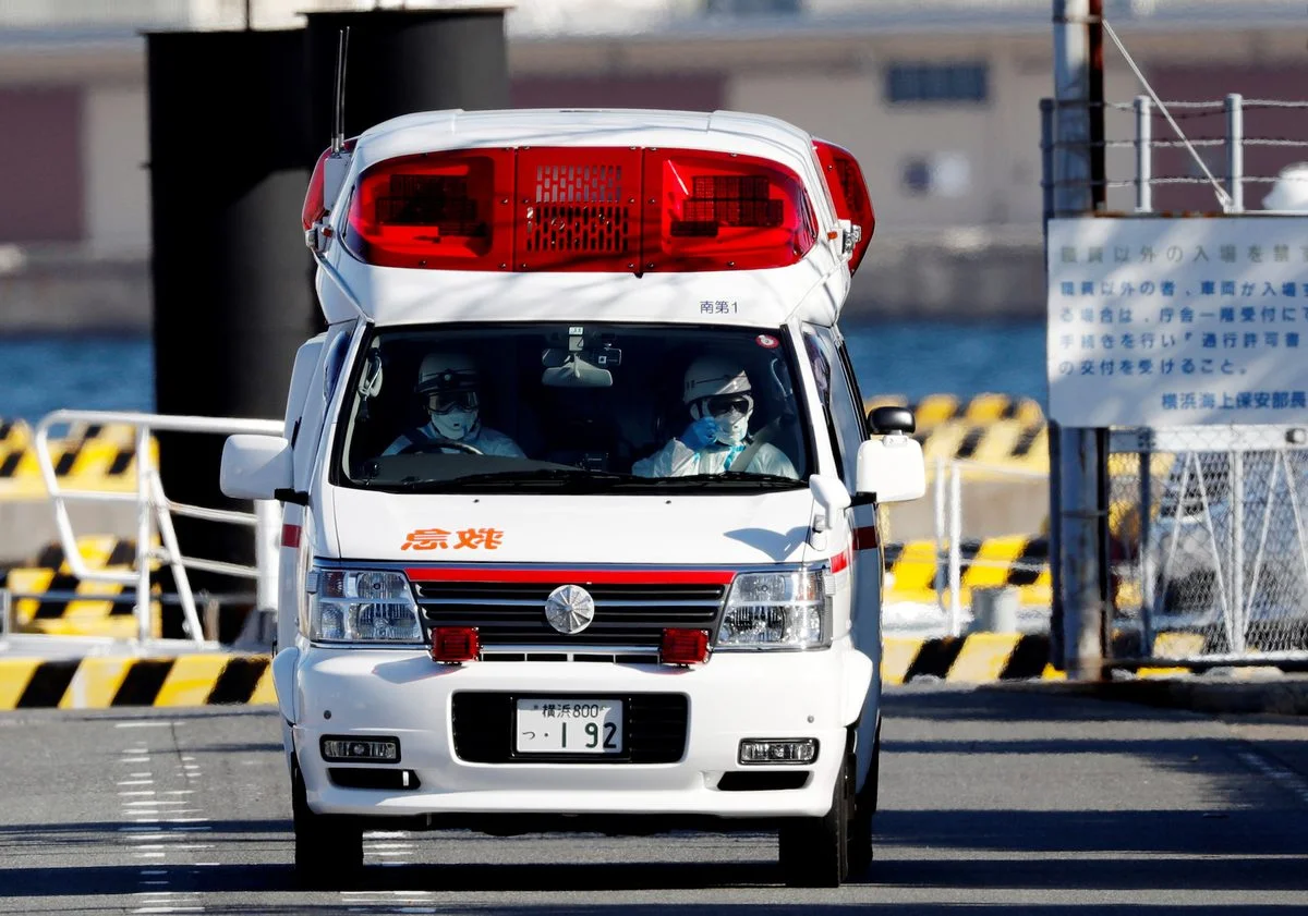 10 passengers on cruise ship docked in Yokohama test positive for coronavirus