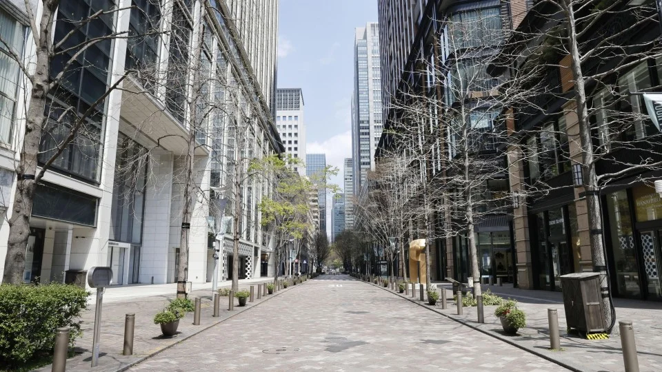 Major Japan cities go quiet after state of emergency declared