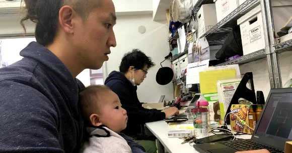 With Japan’s day care shortage, how hard is it to bring your baby to work with you? We experiment