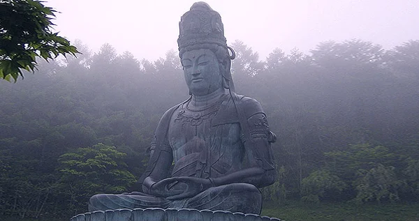Showa Daibutsu: The Great Showa Buddha of Seiryuji