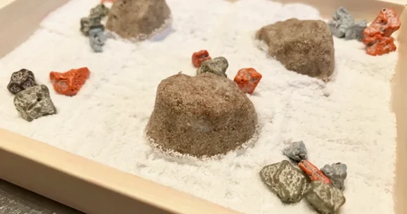 An edible DIY Japanese rock garden is what we all need to stay sane while working from home【Pics】