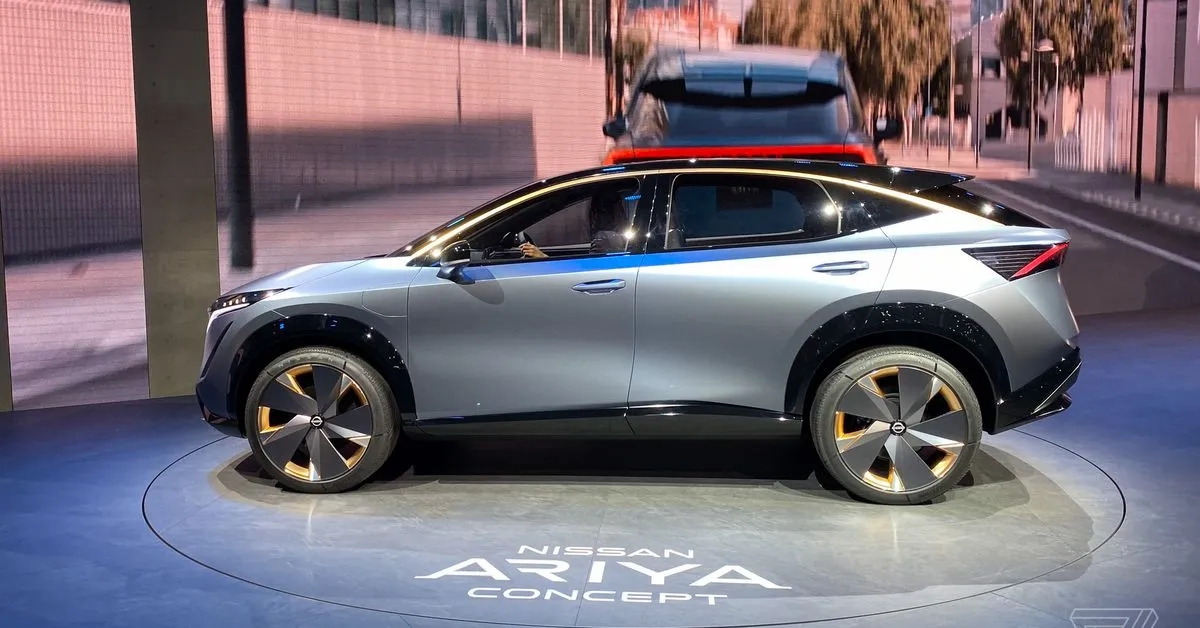 Nissan’s new electric concept car looks like a solid successor to the Leaf