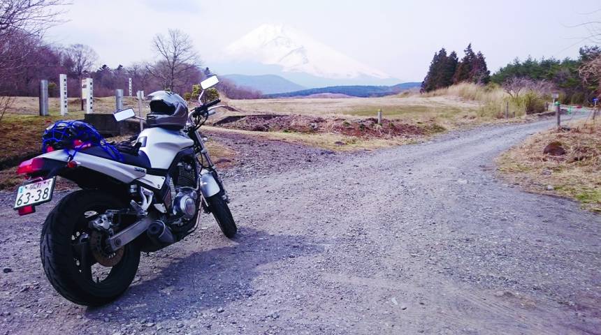 It is frustratingly difficult to pass driving theory test in Japan