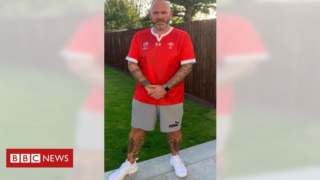 Rugby World Cup: Wales fans told to cover tattoos in Japan
