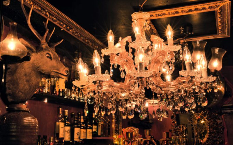Top 10 Foreigner-Friendly Bars and Clubs in Tokyo