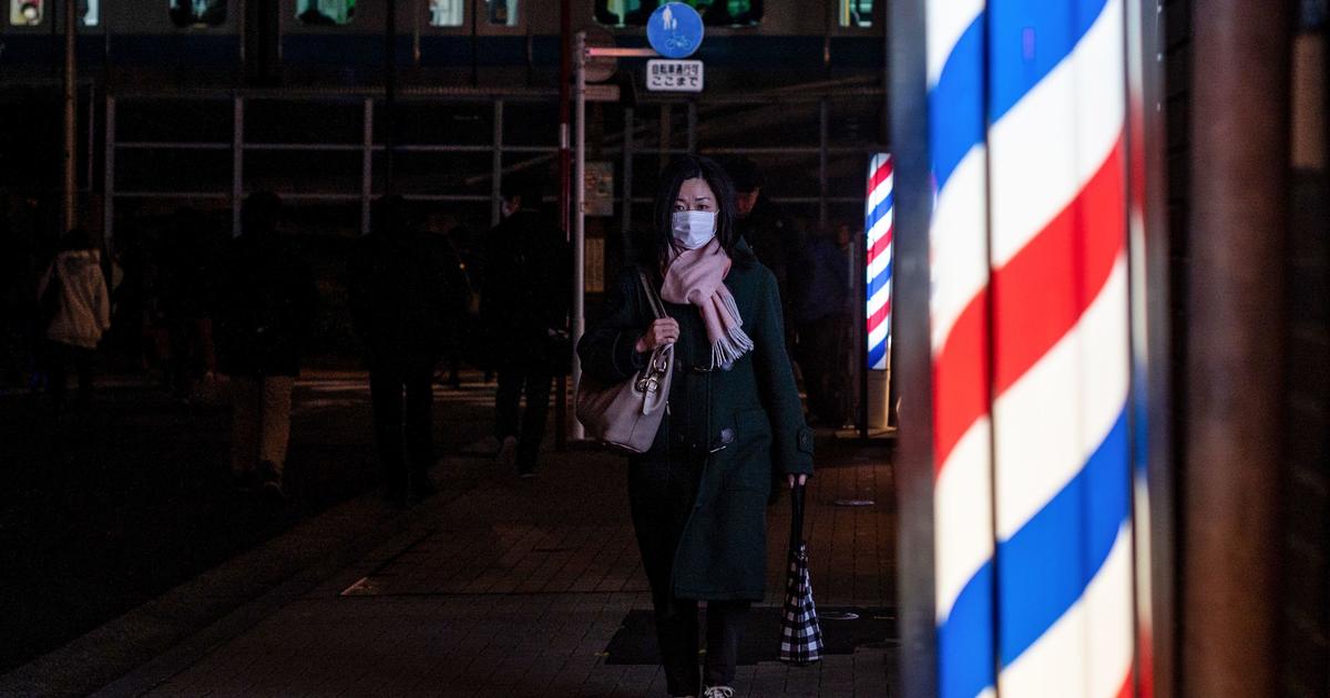 Fear in salons and barber shops as Japan deems haircuts "essential"